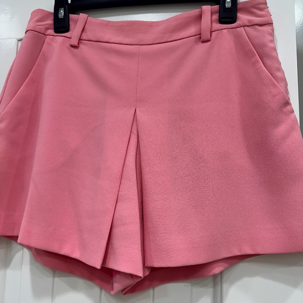 TRINA TURK LOS ANGELES SHORTS